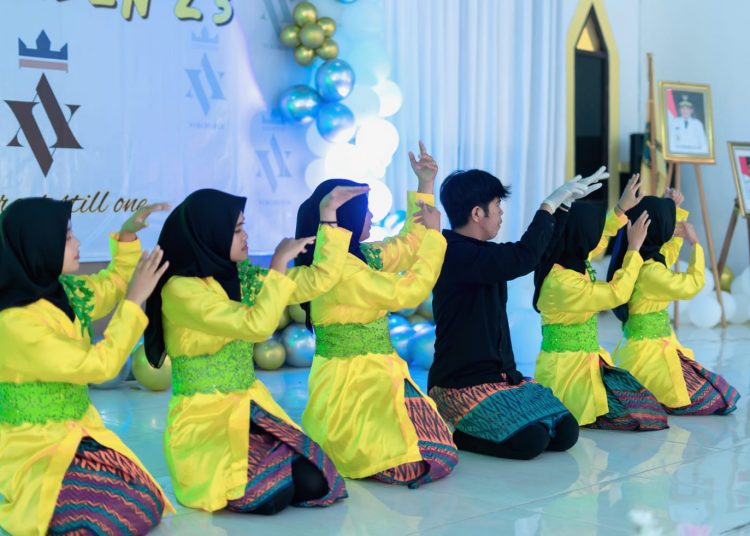 Kegiatan Ekstrakurikuler Sanggar Tari MAN Lamandau