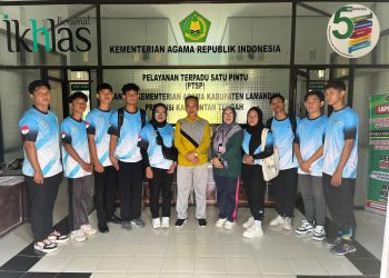 Pelepasan Peserta Jambore Pemuda Daerah oleh Kepala MAN Lamandau dan Kepala Kemenag Kabupaten Lamandau