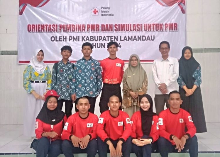 Partisipasi Siswa MAN Lamandau dalam Orientasi Pembina PMR dan Simulasi PMR