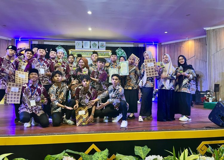 Peserta Didik MAN Lamandau Raih Prestasi Gemilang di MTQH XII Tingkat Kabupaten Lamandau Tahun 2025