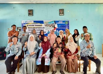 Kepala Seksi Pendidikan Islam Kemenag Lamandau Membuka Kegiatan In House Training “Mewujudkan Kurikulum Cinta: Deep Learning dan Refleksi Pembelajaran” di MAN Lamandau