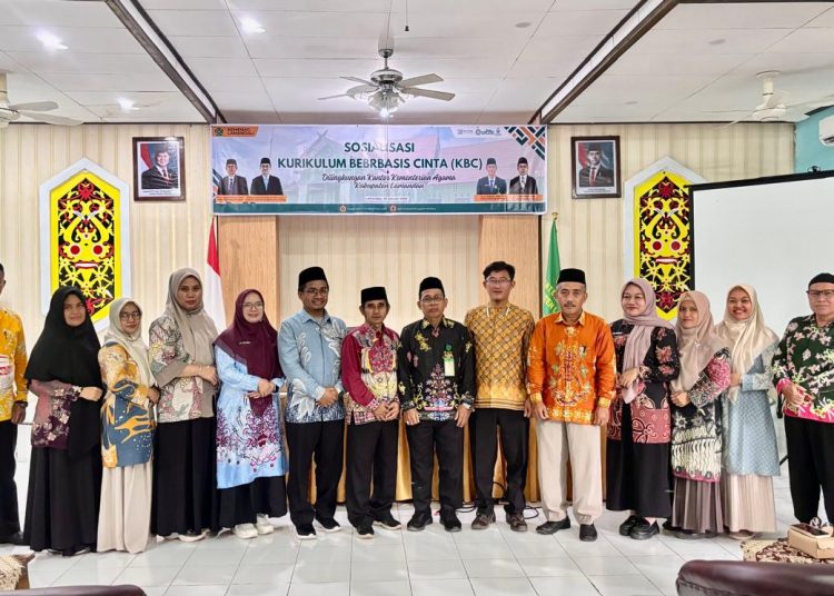 Pendidik MAN Lamandau Ikuti Sosialisasi Kurikulum Berbasis Cinta